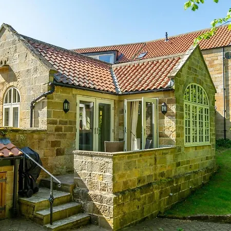 Jasmine Cottage Whitby Exterior photo